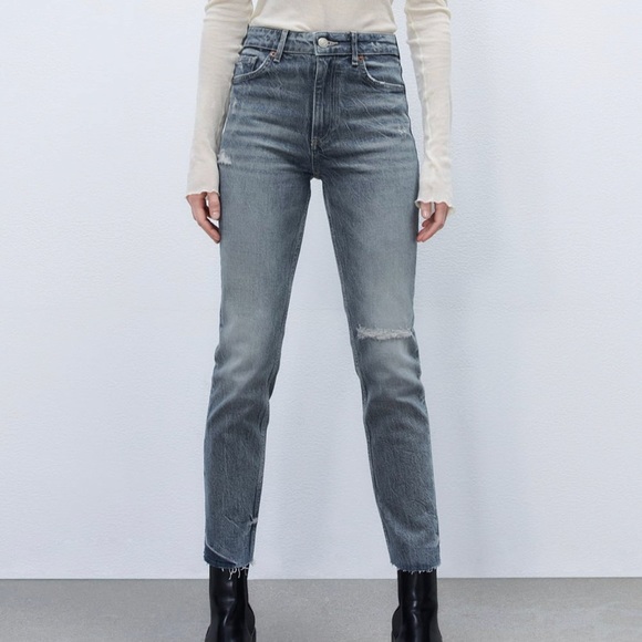 NWOT Zara ripped slim jean size 4 - Picture 1 of 3